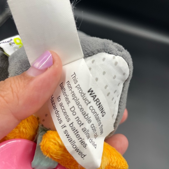 Go By Goldbug Press Light Up Penguin Hanging Toy - Picture 4 of 6